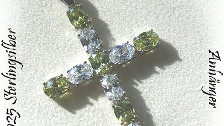 Kreuzanhänger, 925 Silber mit gefassten Zirkonia