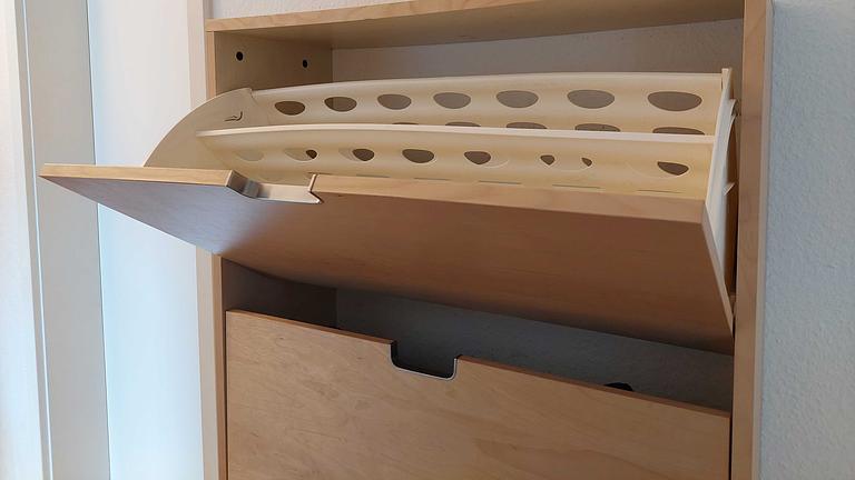 Vorschaubild Ikea-Flurmöbel in Birke günstig abzugeben, 30€ VB