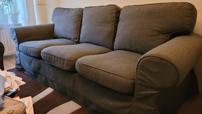 Vorschaubild EKTORP 3er-Sofa, grau, 45 €