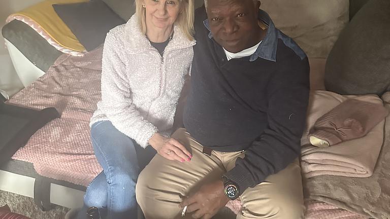 Suche eine 2 zimmerwohnung