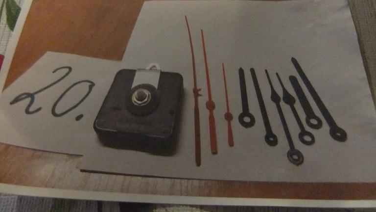 VERKAUFE QUARZUHRWERK WELLE 6 mm NEU MIT VIELE ZEIGER