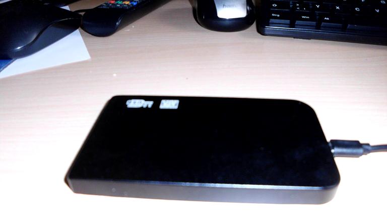 hiermit gebe ich eine 4tb externne festplatte für nur 28euro ab