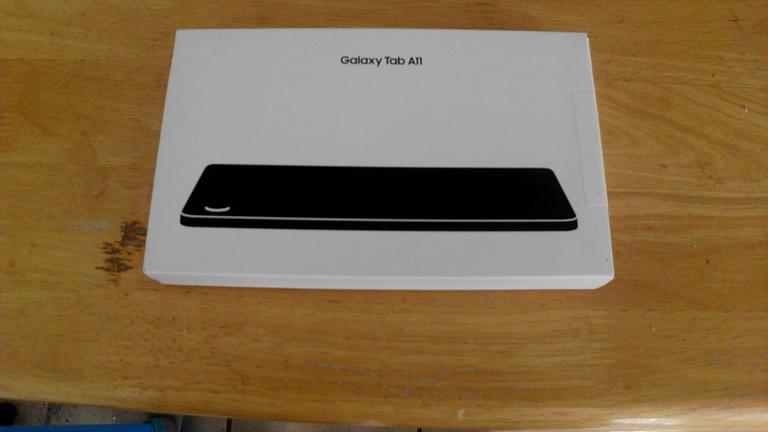 Samsung Galaxy Tab A11 WiFi neu und vepackt ab zu geben