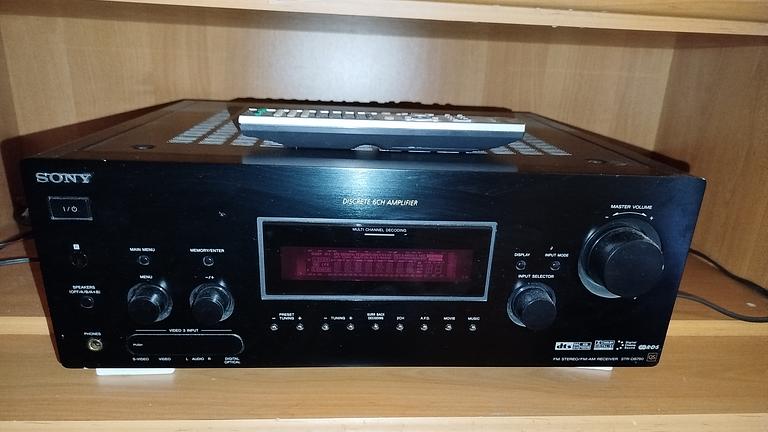 Verkaufe gebrauchten Sony Receiver STR-DB-790
