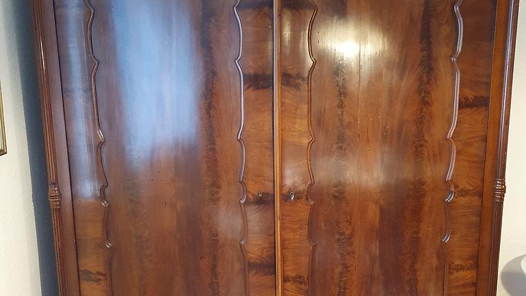 Schrank, antik, Modell Biedermeier