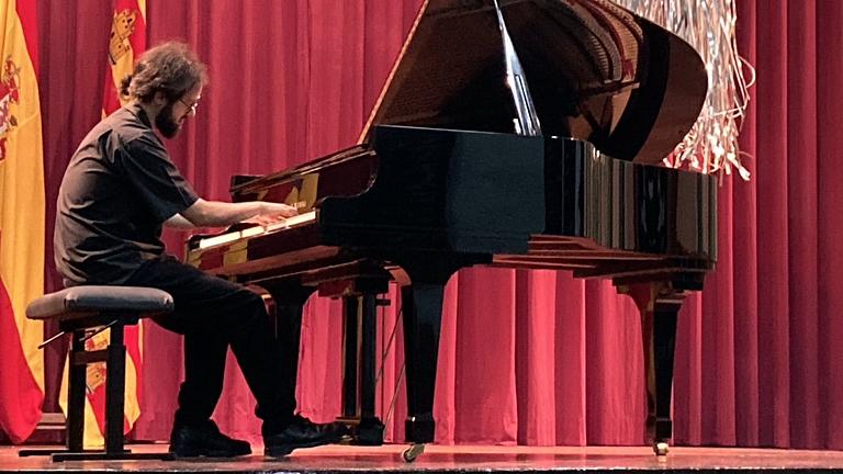 Mobiler Klavierunterricht