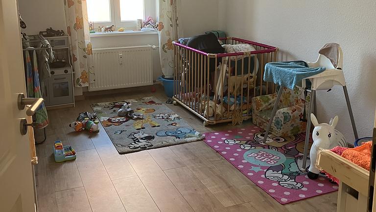 Dreiraumwohnung an zwei Personen mit Wohnberechtigungsschein zu vermieten