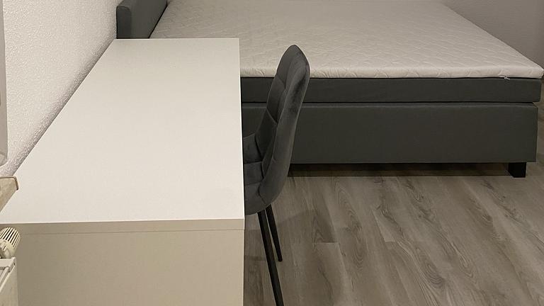 WG-Zimmer ab sofort frei