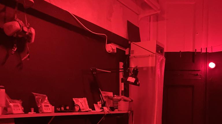 Mitglied in einem gut ausgestattetem analogen Fotolabor werden - freie Plätze