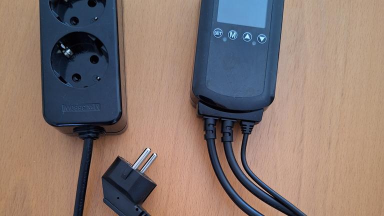 Digitaler Temperaturregler für Heiz- oder Klimageräte