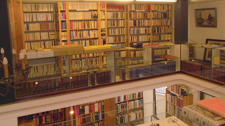 Bücher:  50 % Rabatt auf alle Bücherpreise im Stöberladen!!!!!!!!!!!!!!!!