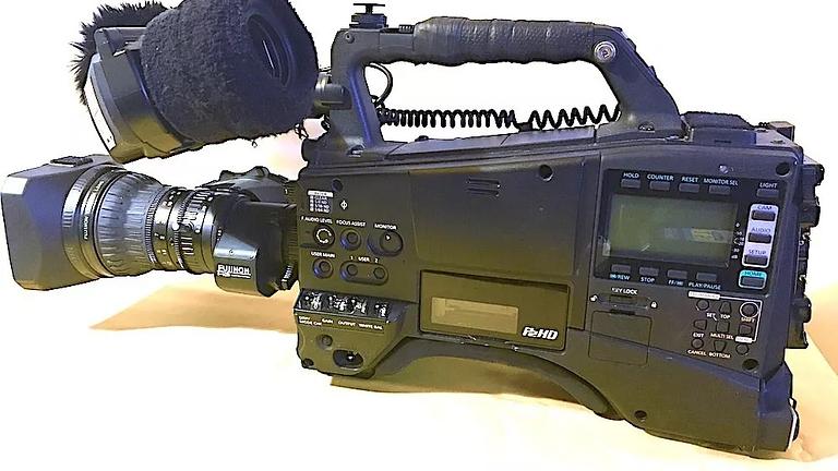 Panasonic AG-HPX600 + color Viewfinder AG-CVF15G