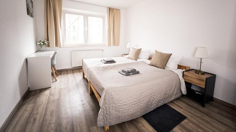 Möblierte 2-Zimmer-Wohnung / Furnished 1-bedroom flat · 55 m² ab. 30.10.26