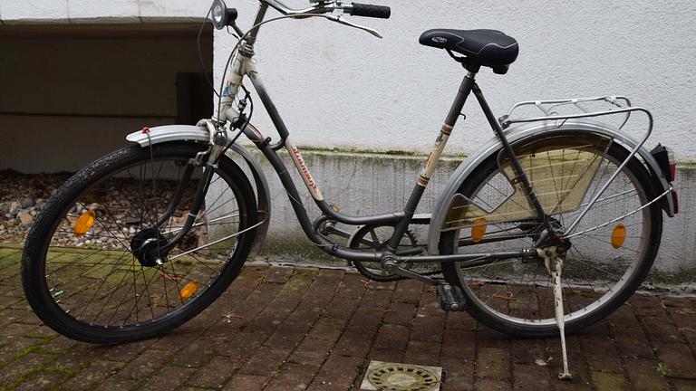 Vorschaubild 26er Diamant Damenfahrrad Schwanenhals 70er Jahre 5 Gang