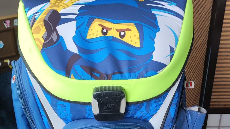 Vorschaubild Schulranzen von Lego Ninjago (mit Jay)