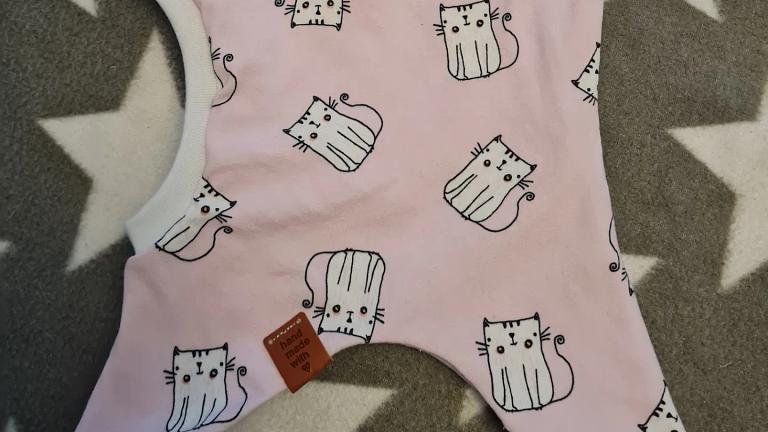 Vorschaubild Handmade Kinderkleidung als Geschenk zur Geburt und mehr