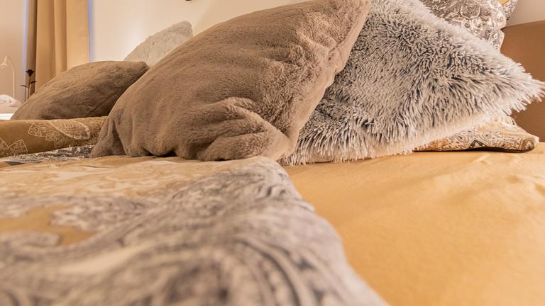 Zwei stilvole Zimmer