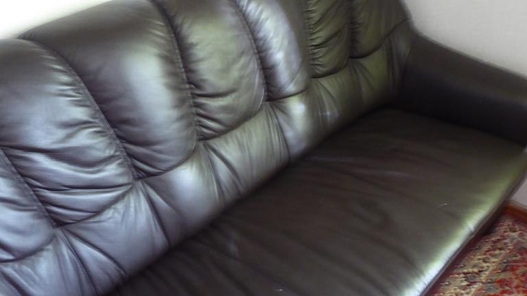 Ledercouch
