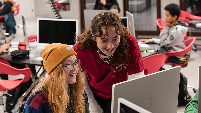 Werkstudent:in Infodesk & Support im innovativen TUMO Bildungszentrum (x/w/m)