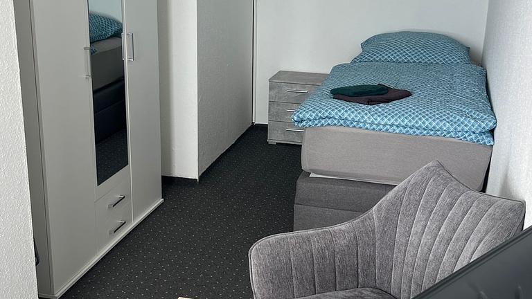 WG-Zimmer in Bad Dürrenberg (nur 21 Minuten bis zum HBF Leipzig)