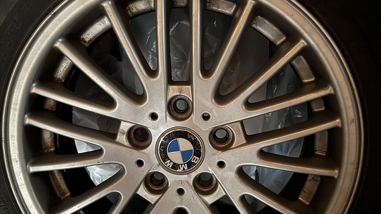 4 BMW Kompletträder zu verkaufen