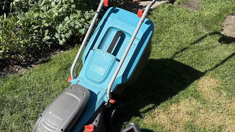 Gardena elektr. Rasenmäher und Kabeltrommel