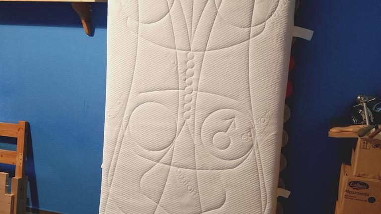 Matratze+Lattenrost 220x90 cm Überlänge / in Connewitz