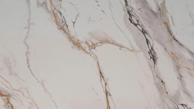 PVC-Paneele in Marmor-Optik