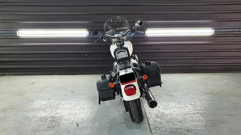 Vorschaubild Harley Davidson 2003