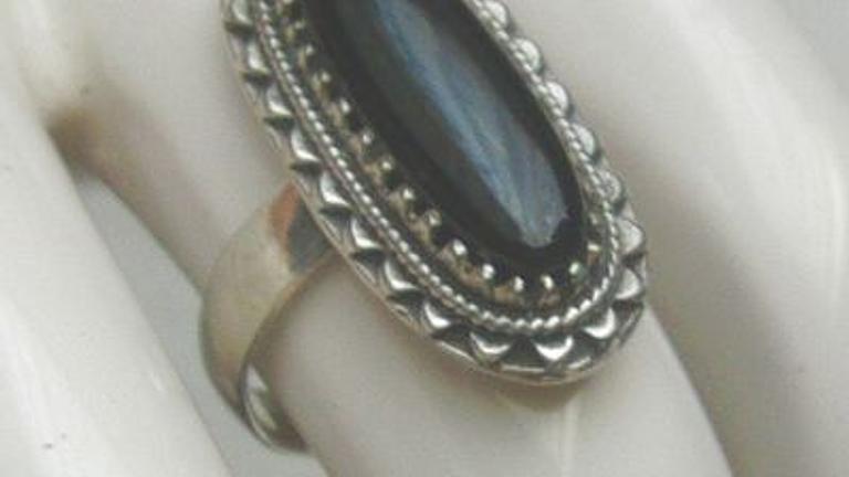 Ring, 925 Silber mit gefassten Onyxstein