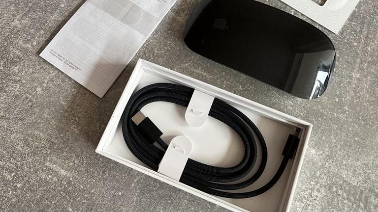 Vorschaubild Apple Magic Mouse 2 (2x benutzt!!!) für 80€