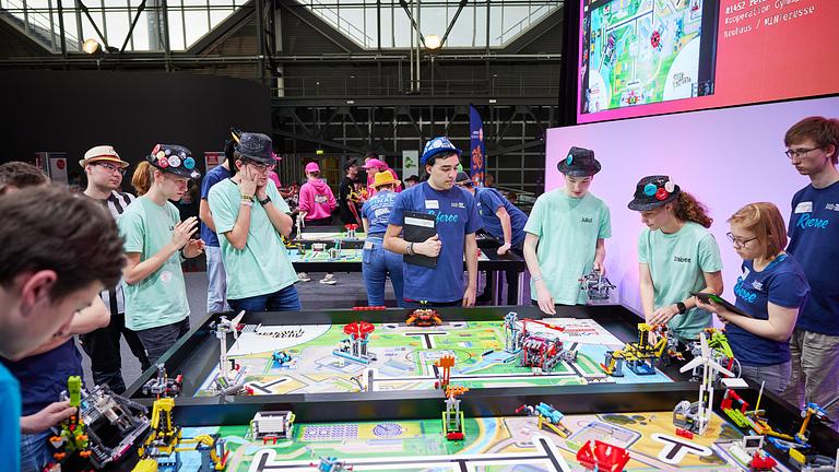 Volunteers gesucht: FIRST LEGO League Finale 2026 in Leipzig