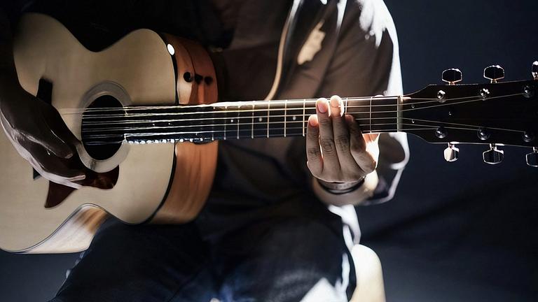 Gitarrenlehrer/in gesucht