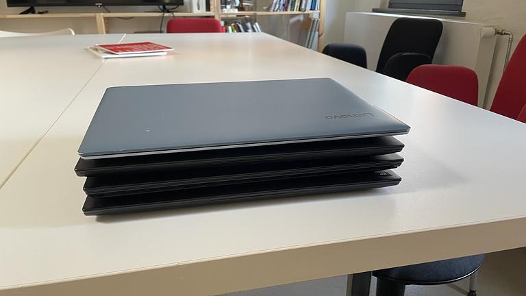 Technik zu Verschenken, teilweise funktionsfähig, für Bastler.