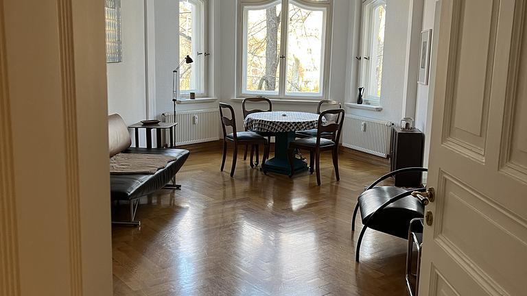 Schöne 1-Zimmer-Wohnung (möbliert/50qm) in der Südvorstadt nähe HTWK