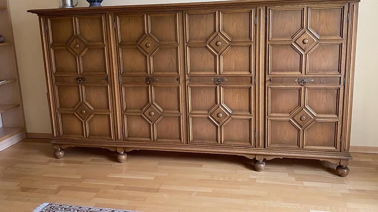 Highboard antik massiv