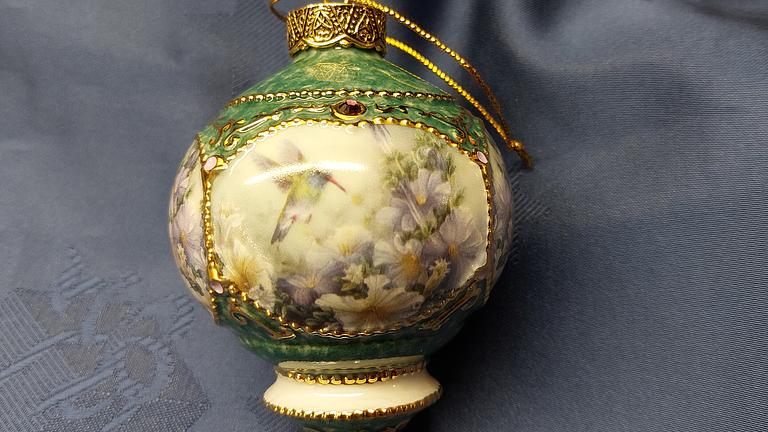 HANDBEMALTE PORZELLAN KUGELN WUNDERSCHÖN