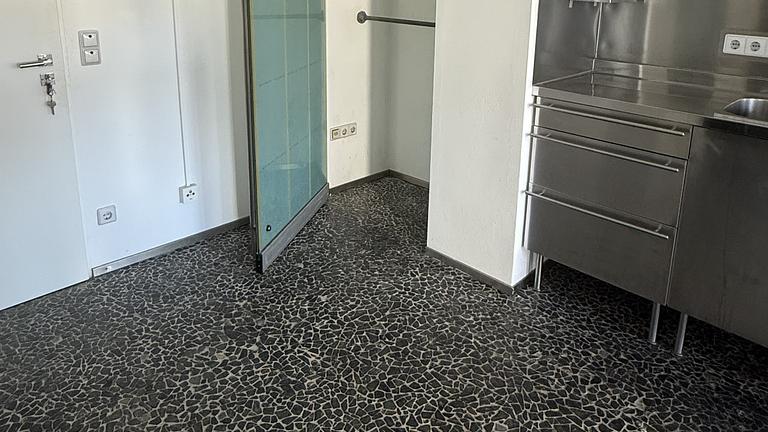 Studio Apartment zum Festpreis ab sofort zu vermieten