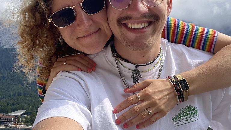 Zuverlässiges Pärchen sucht gemütliche 1,5 - 3 Zi Whg. ab sofort