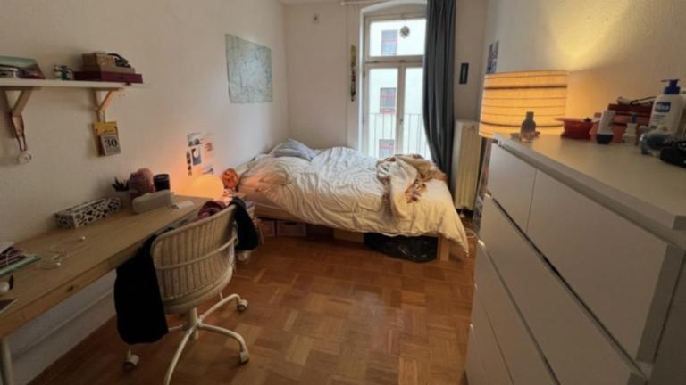 Wg Zimmer für 3 Monate frei