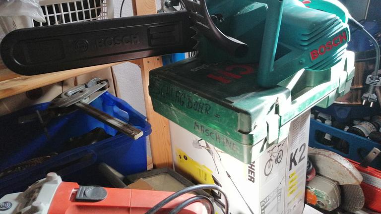 Vorschaubild Bosch Kettensäge neuwertig