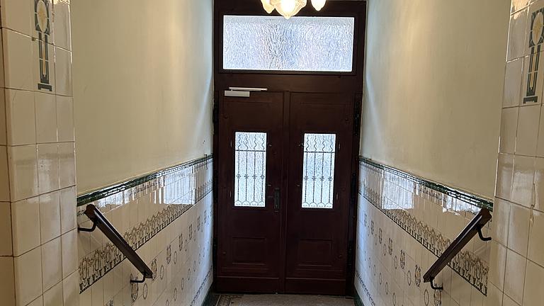 Vermiete kleine 2-Zimmer-Wohnung in Leipzig-Schleußig