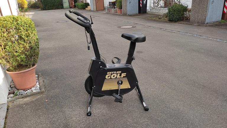 Vorschaubild Trimmfahrrad Kettler zu verschenken