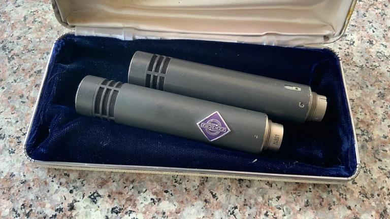 2 X Neumann KM 84 Kondensator Mikrofone