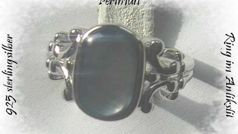 Ring, 925 Silber mit einer gefassten Pauamuschel