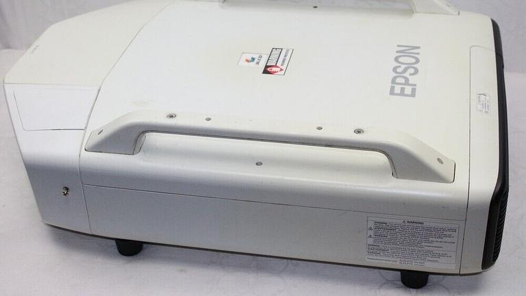 Projektor 8000 Lumen Epson EB-Z8150+Objektiv Profi-Beamer