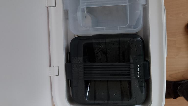 Euovas Staub- und Wischroboter