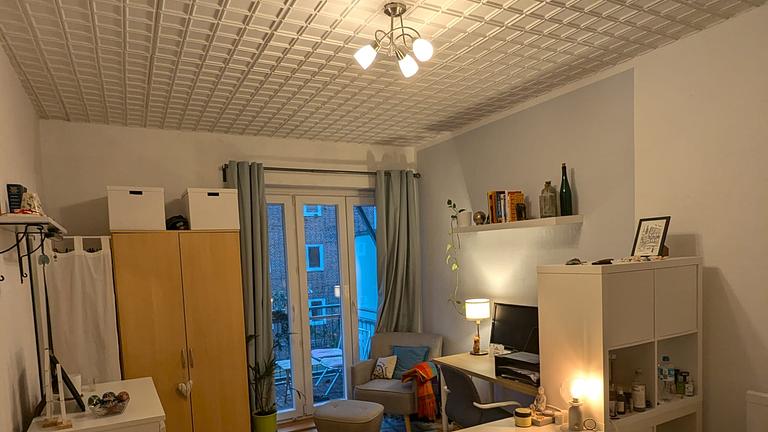Zwischenmiete WG Zimmer in Winterhude für 1 Monat (11. Dezember – 12. Januar)