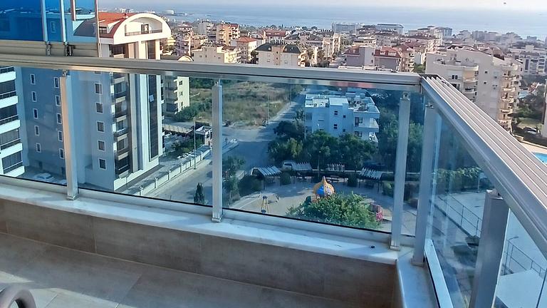 Zu verkaufen. Avsallar, Alanya, Türkei. Apartment direkt am Meer
