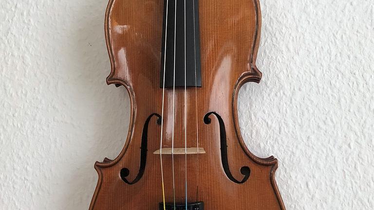 Vorschaubild Verkaufe alte 4/4 Violine